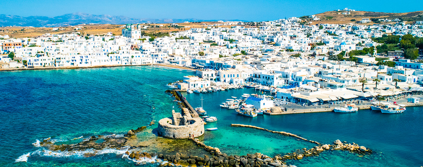 Paros: Romantický řecký ostrov, který míjí masová turistika