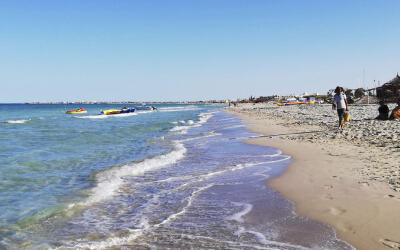 písčitá pláž na ostrově Djerba
