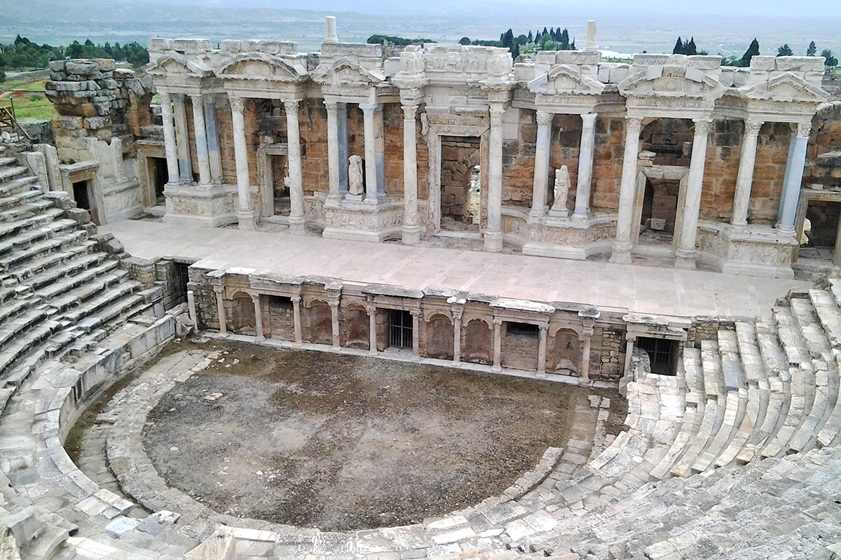 amfiteátr ve městě Hierapolis