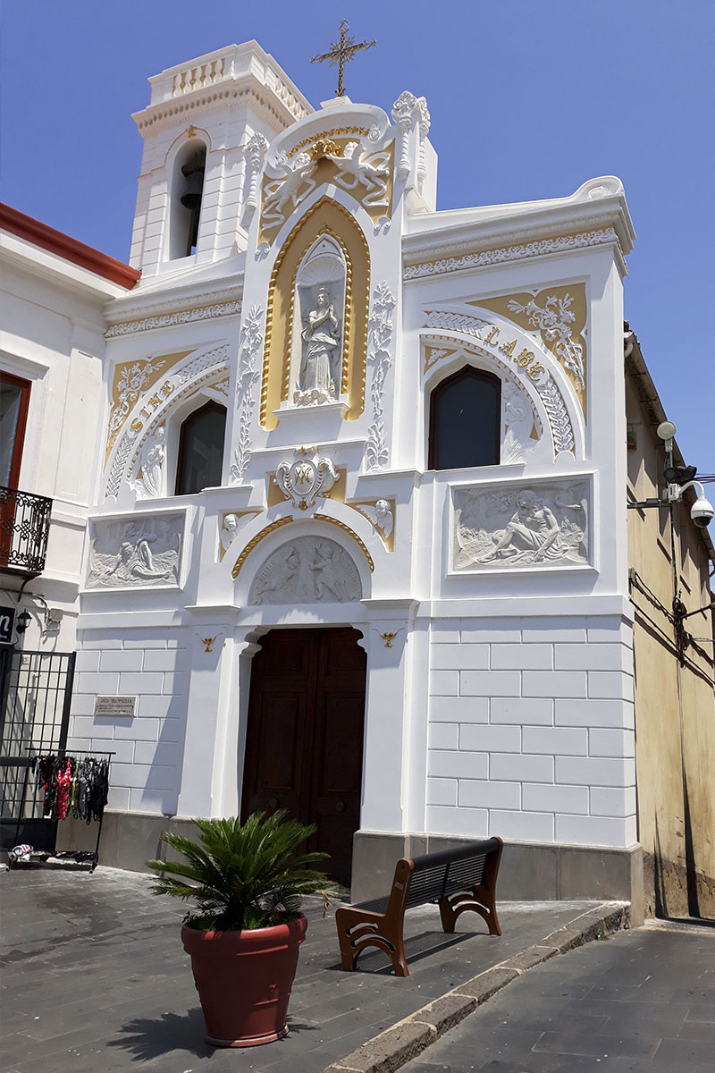 kostel Neposkvrněného početí Panny Marie ve městě Pizzo