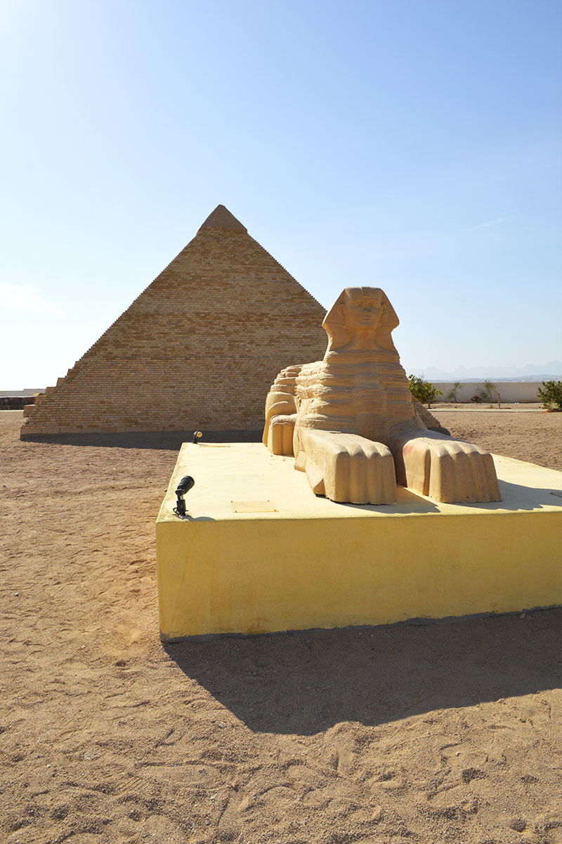 pyramida a sfinga v Gíze