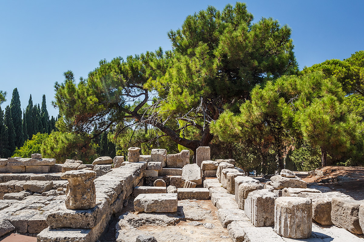ruiny chrámu bohyně Athény Polias