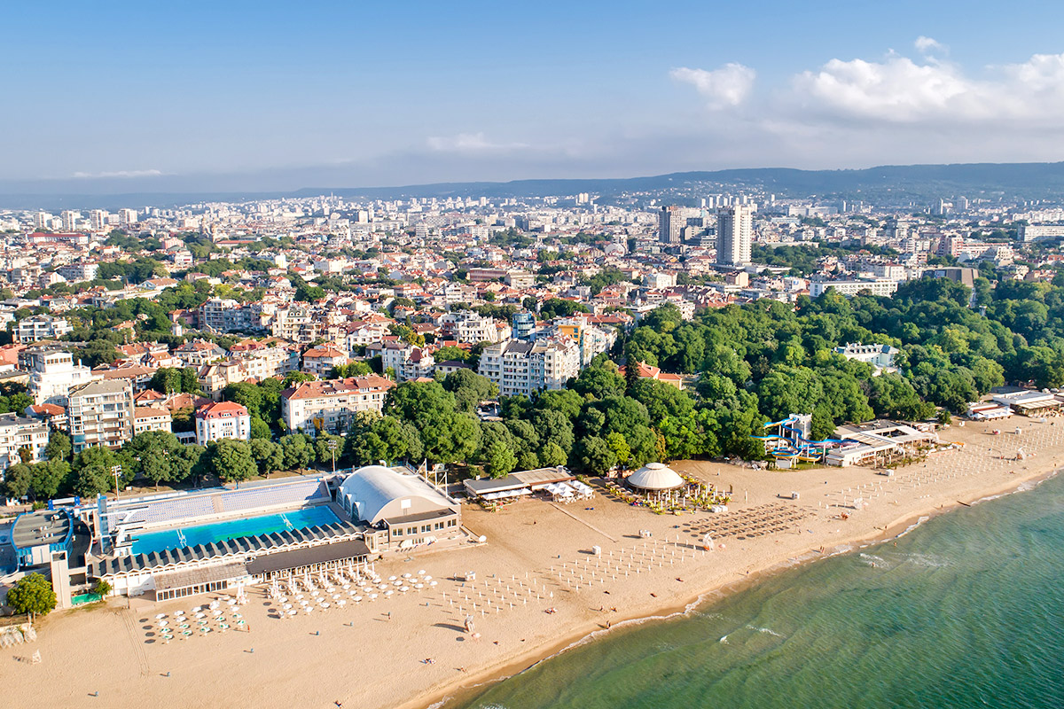 městská pláž ve Varně