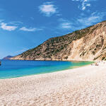 pláž Myrtos na ostrově Kefalonie