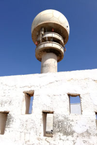 věž řídicí letový provoz nad ostrovem Sal