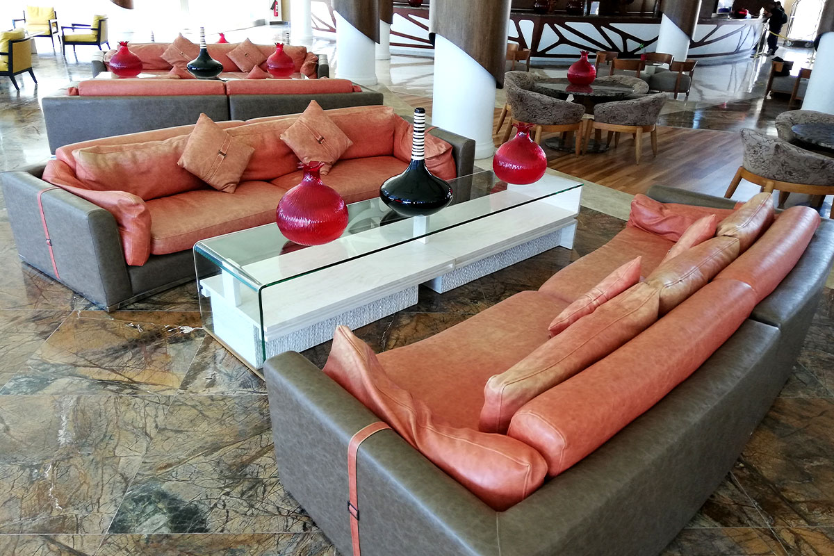 hotelové lobby
