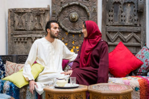 Maročané hovoří osobitým arabským dialektem zvaným darija