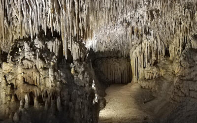 Cuevas del Drach neboli Dračí jeskyně