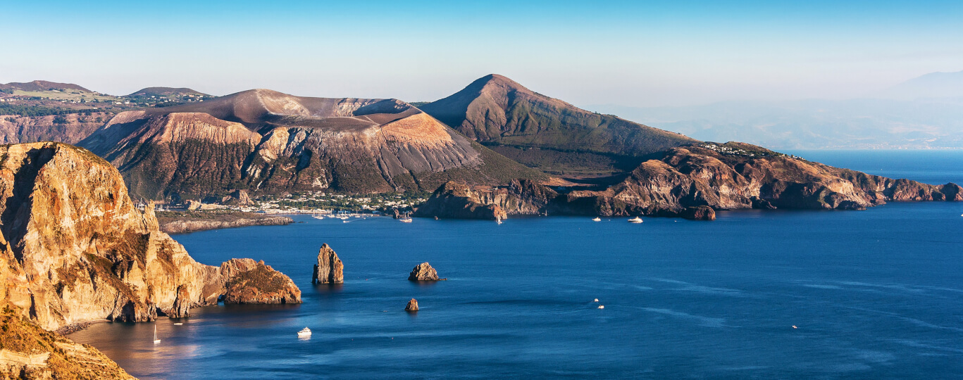 Liparské ostrovy: Stromboli, Lipari, Vulcano