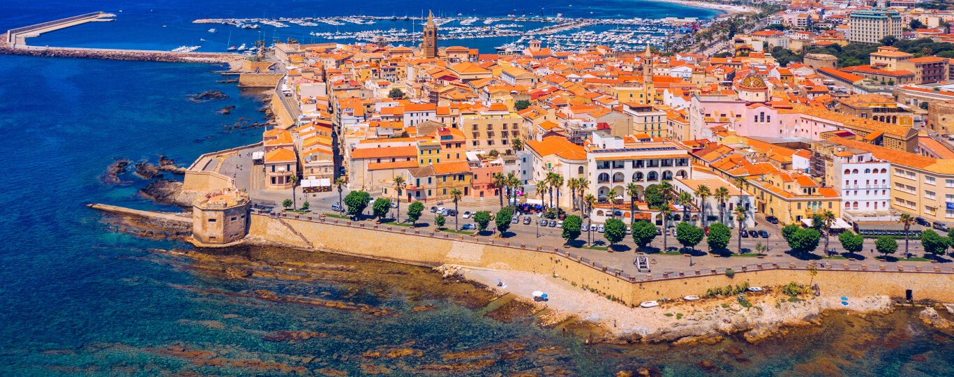 Alghero: Poznejte „Malou Barcelonu“ na kouzelné Sardinii