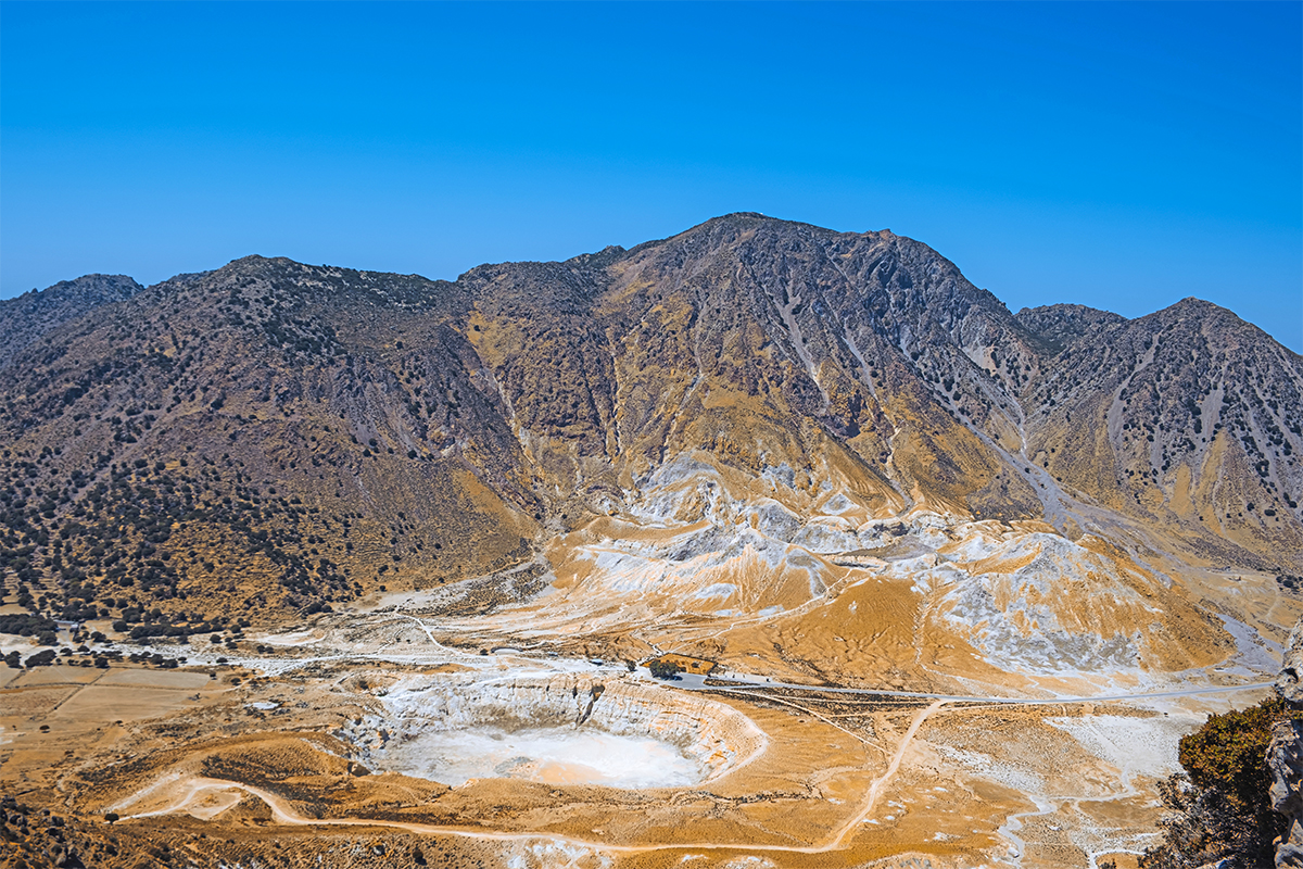 Kos: Sestupte do sopečného kráteru na ostrově Nisyros