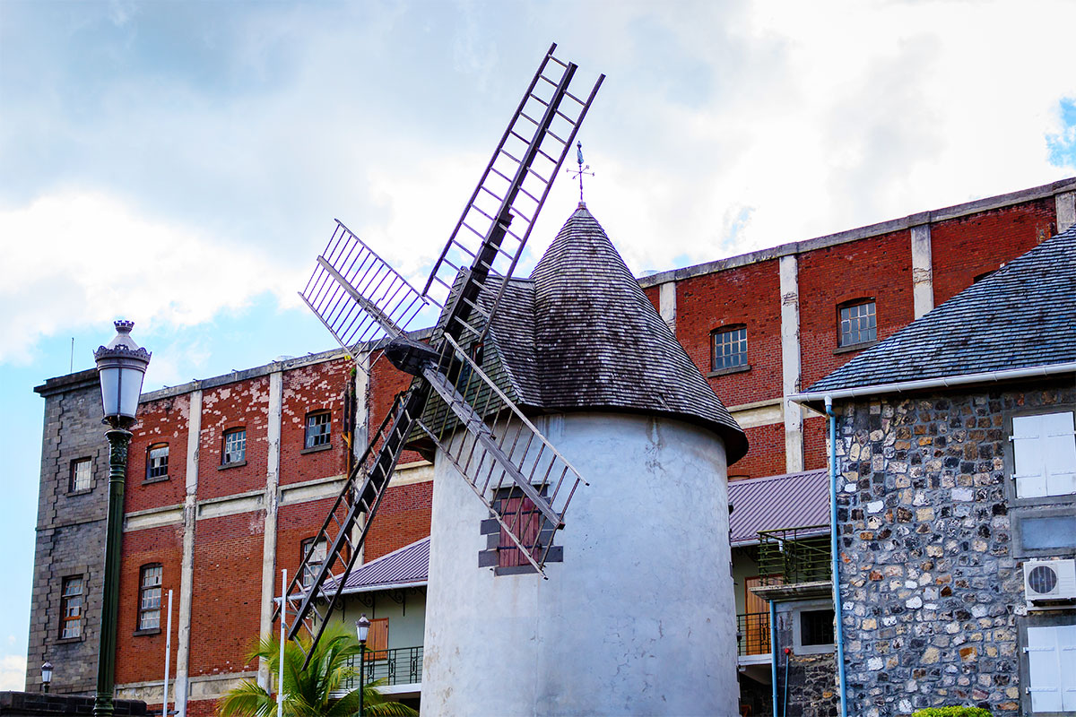 Muzeum větrných mlýnů (Windmill Museum) ve městě Port Louis