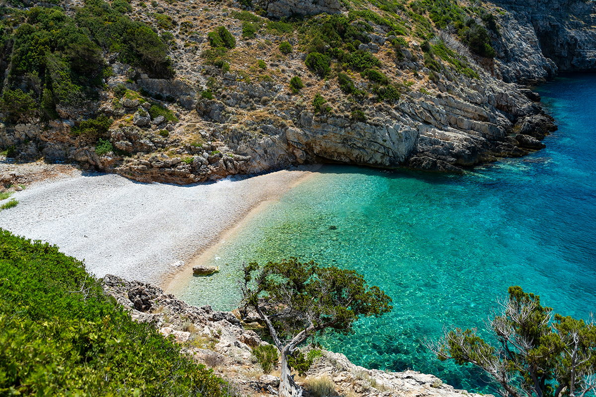 Dafina Bay na poloostrově Karaburun