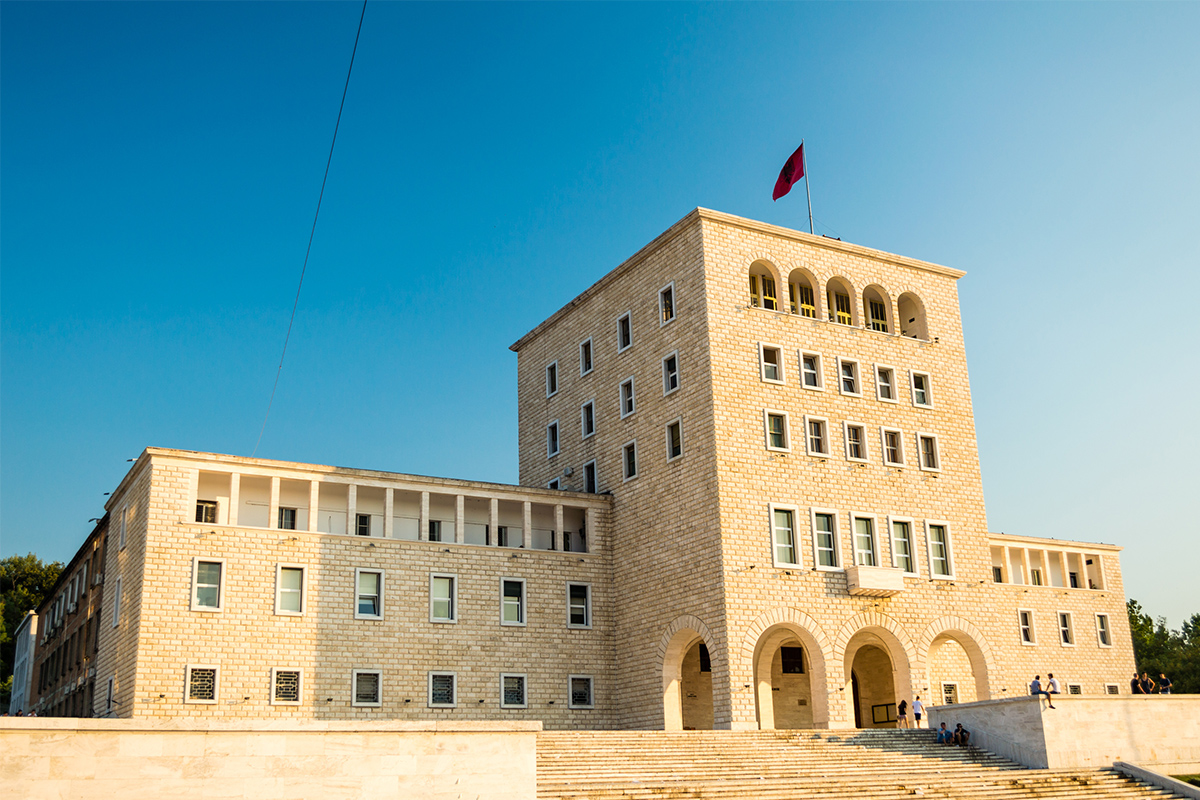 Polytechnická univerzita me městě Tirana