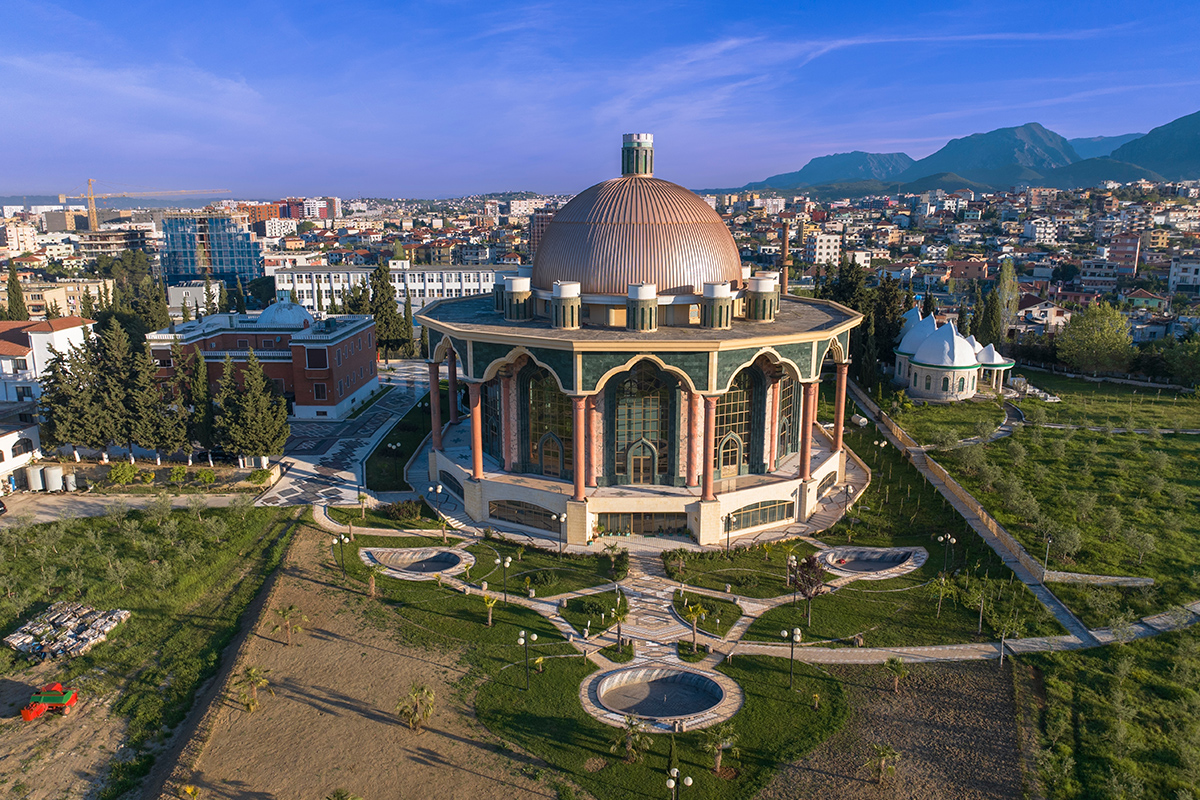 World Headquarters of the Bektashi neboli Bektashi World Center