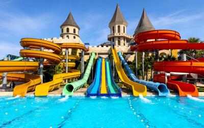 Aqua Paradise Resort je hotel s aquaparkem, který se jmenuje Nessebar