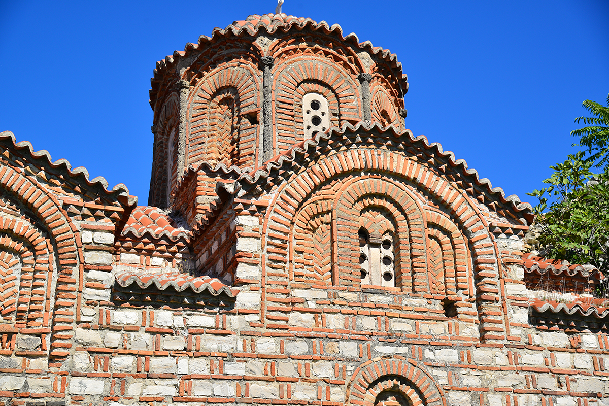 pravoslavný kostel Nejsvětější Trojice (Holy Trinity Church neboli Kisha e Shen Triadhes) v albánském městě Berat