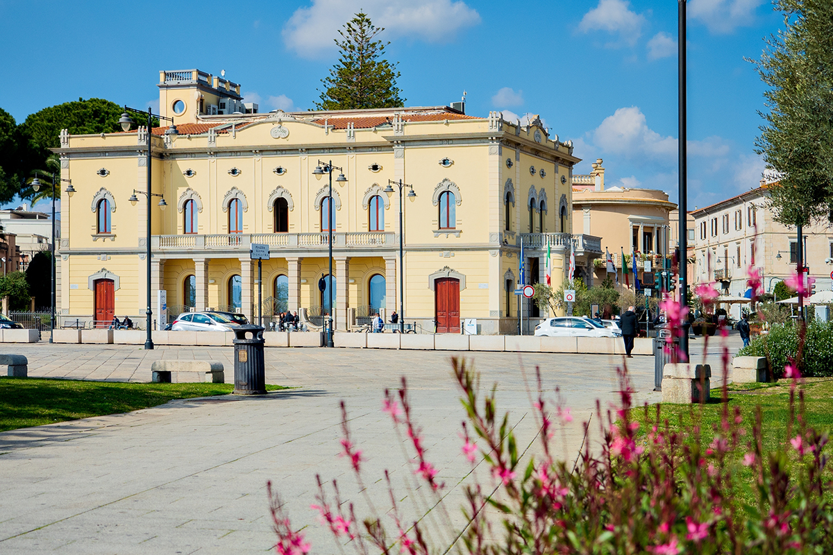 radnice ve městě Olbia