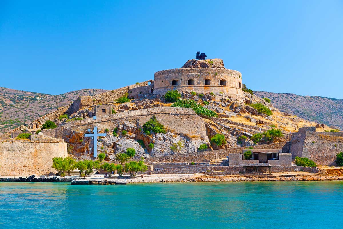 benátská pevnost na ostrově Spinalonga