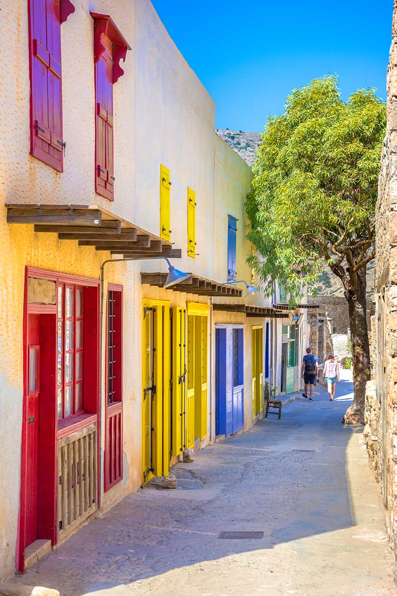 ulice na ostrově Spinalonga