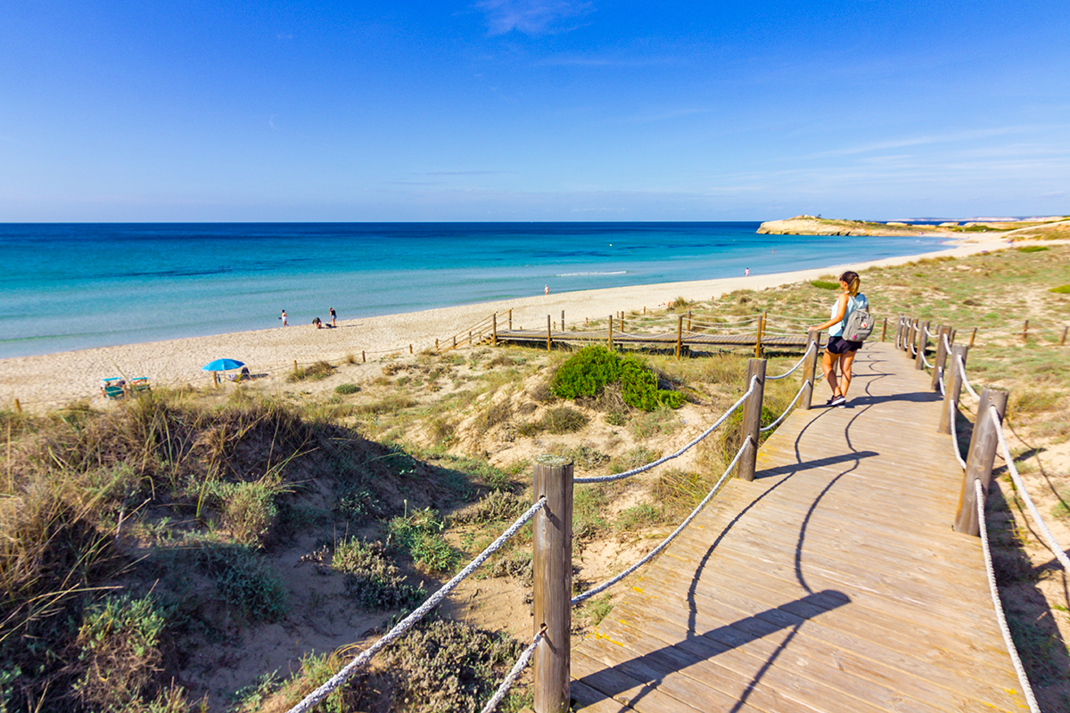 Platja de Son Bou neboli Son Bou Beach