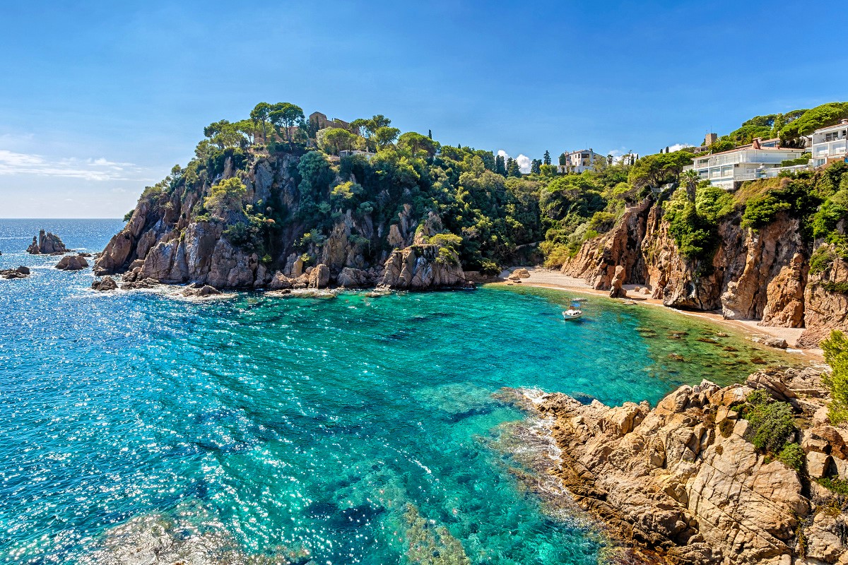 Cala Sa Forcanera na pobřeží Costa Brava