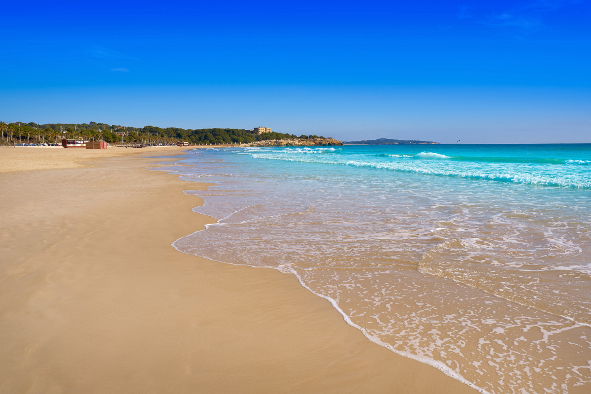 Nejlepší pláže, které ukrývá španělské pobřeží Costa Dorada – Platja Arrabassada