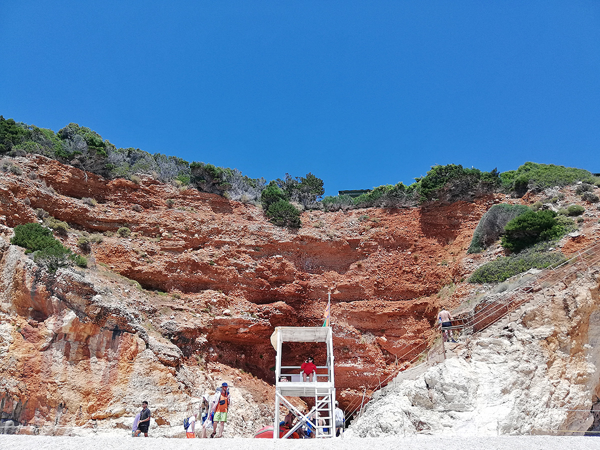 na Porto Katsiki narazíte na plavčíka
