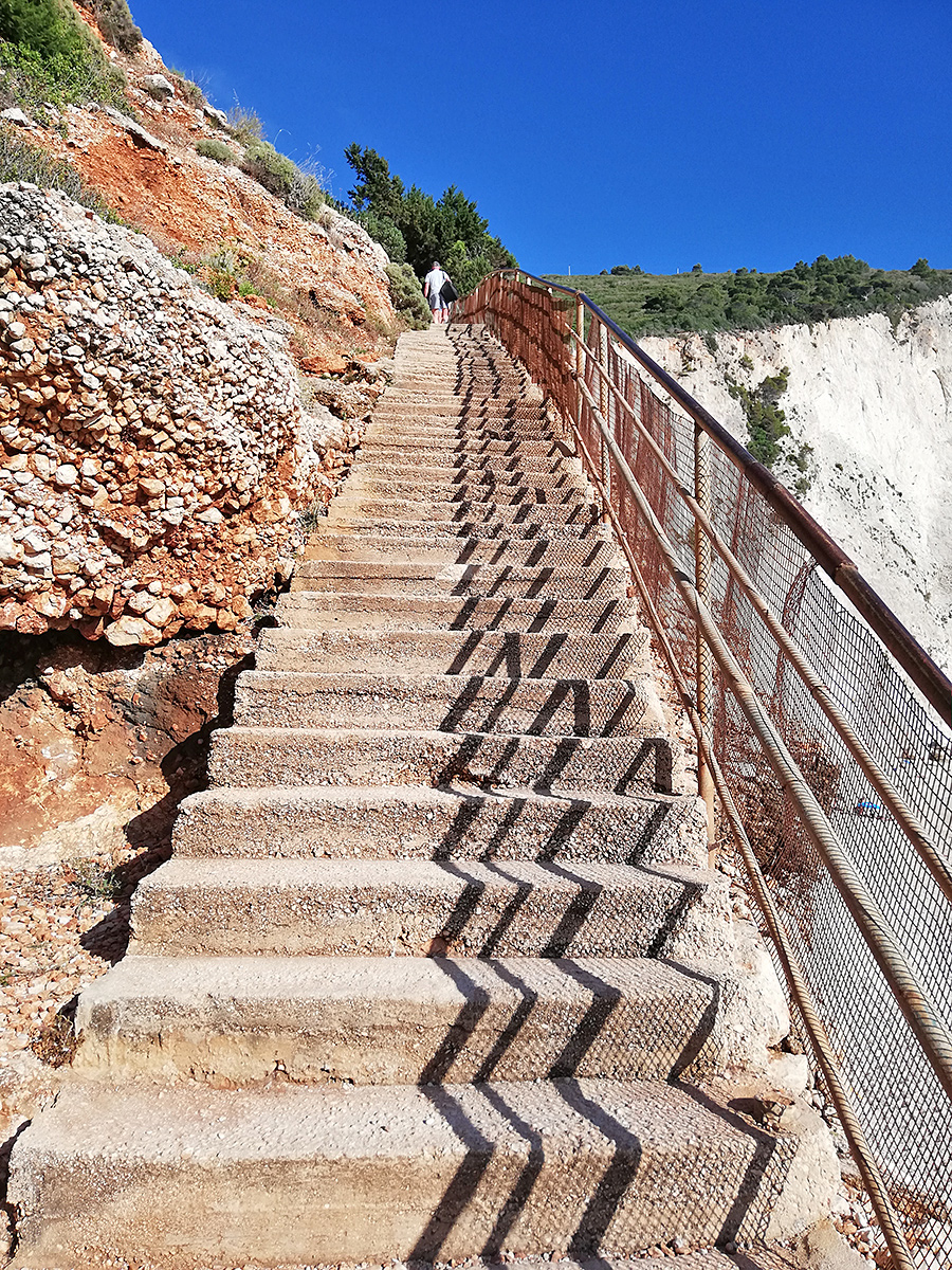 schody vedoucí na Porto Katsiki