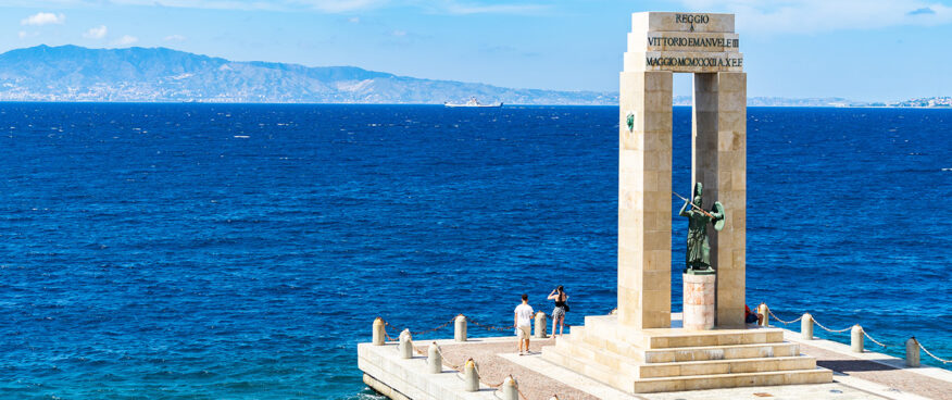 Reggio di Calabria: Italské město, kde se narodil Gianni Versace